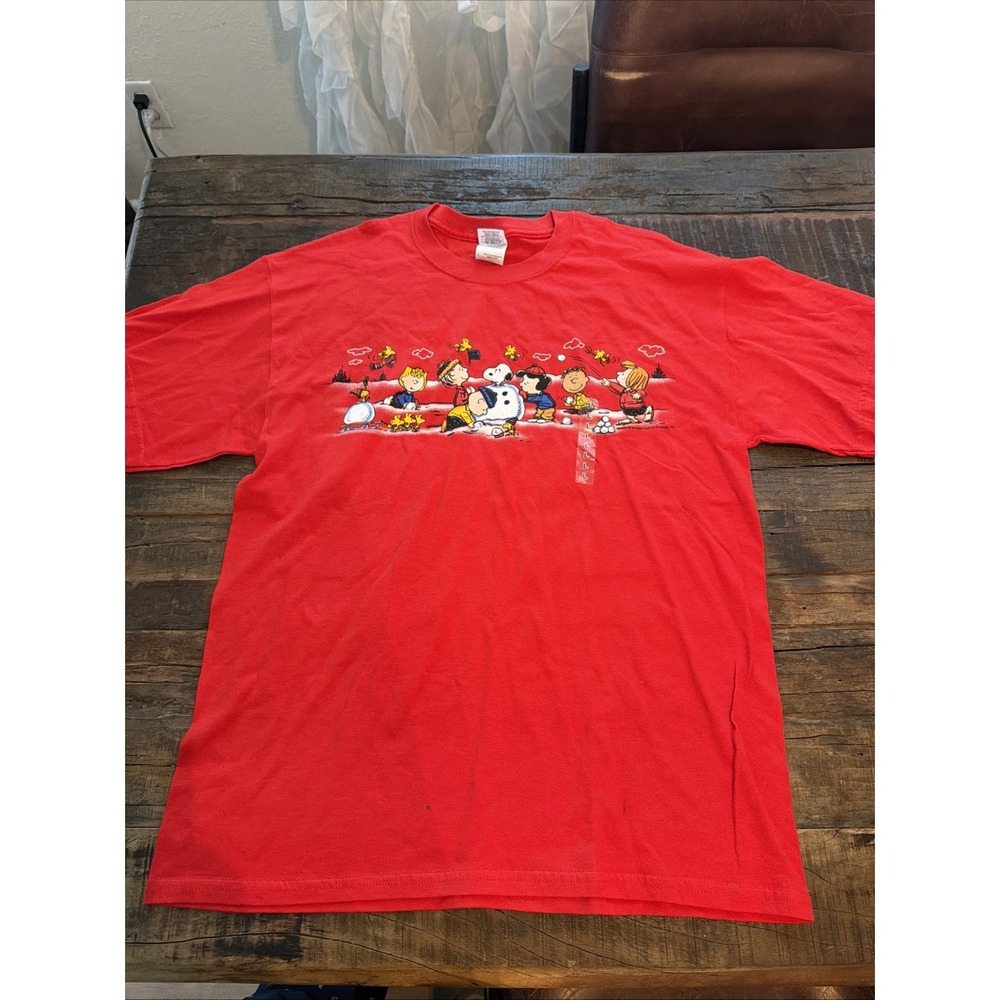 Vintage Charlie Brown and Friends Winter Time Shirt Christmas Sz L USA!
